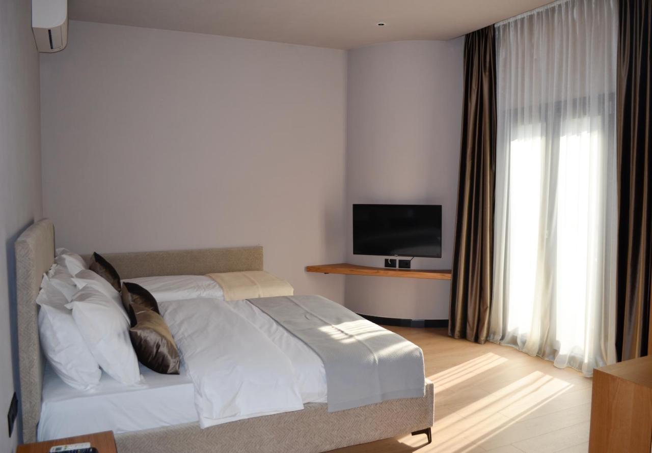 N'Peze Hotel Ljaknasi Eksteriør bilde
